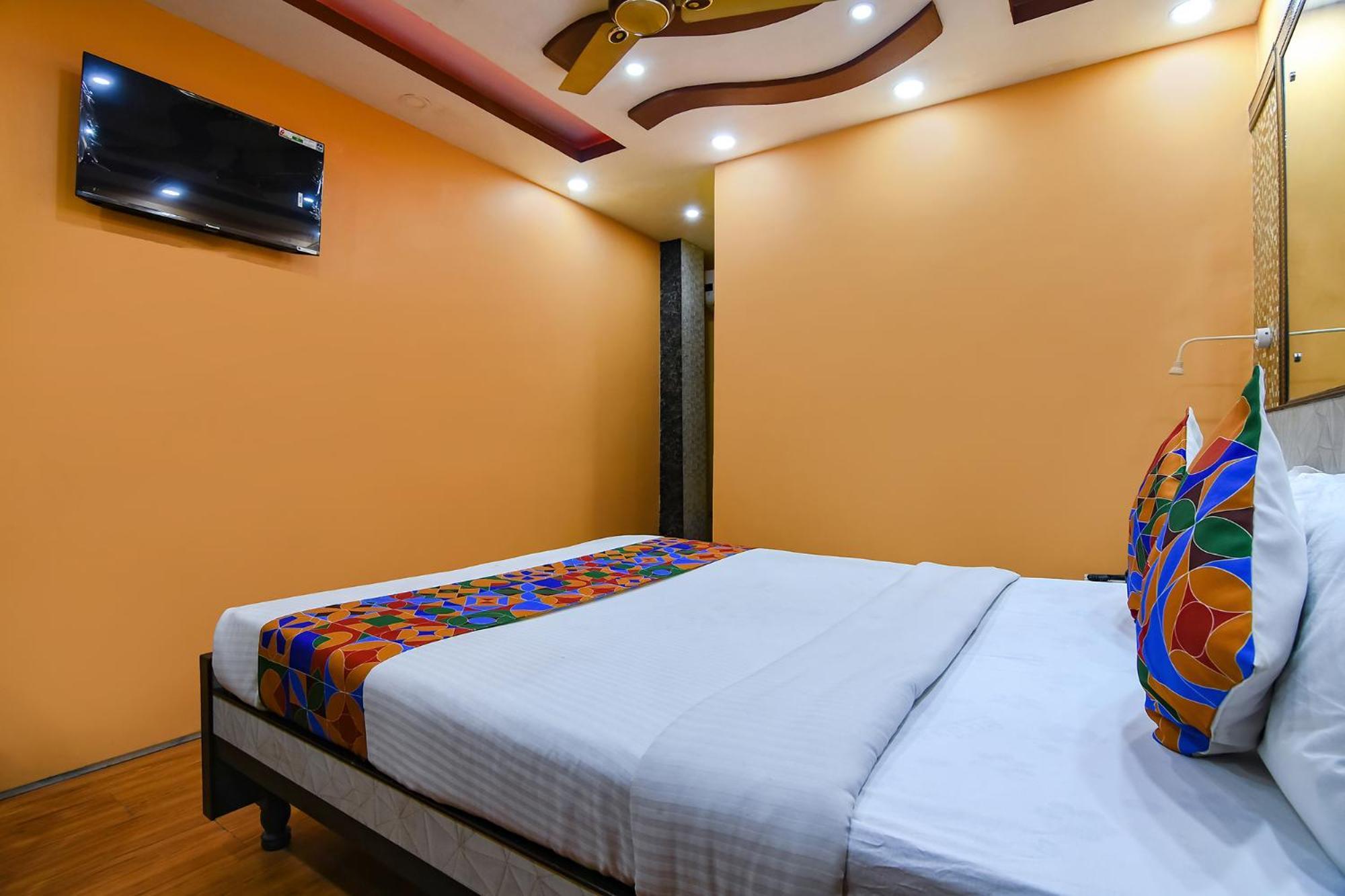 Fabexpress Wild Orchid - 800m From Medica Superspecialty Hospital Kolkata