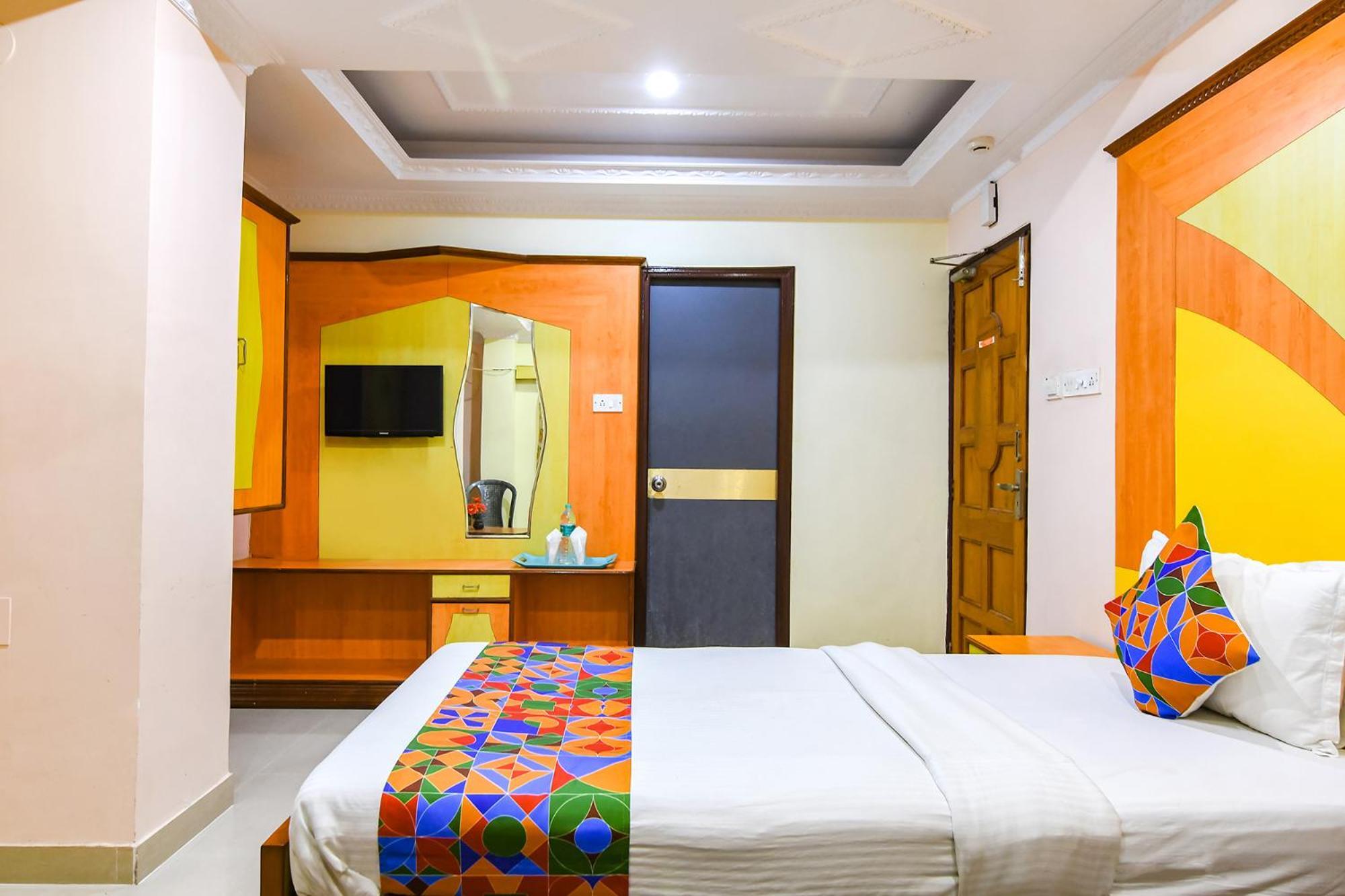 Fabexpress Wild Orchid - 800m From Medica Superspecialty Hospital Hotel Kolkata
